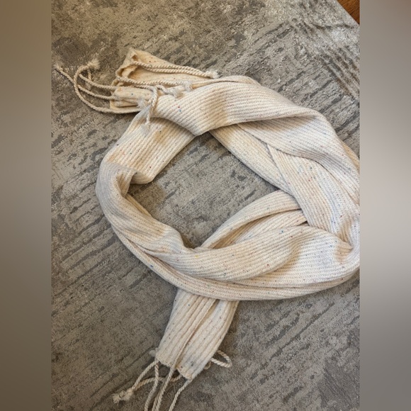 Free People Accessories - Free people scarf